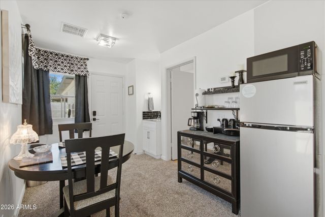 5620 N 20TH Drive, Phoenix, AZ 85015