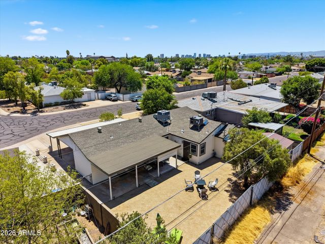 5620 N 20TH Drive, Phoenix, AZ 85015