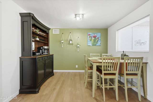 5620 N 20TH Drive, Phoenix, AZ 85015