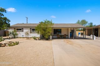 5620 N 20TH Drive, Phoenix, AZ 85015
