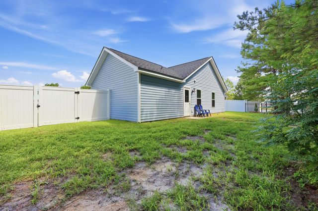 916 Clay Pigeon Ct., Longs, SC 29568