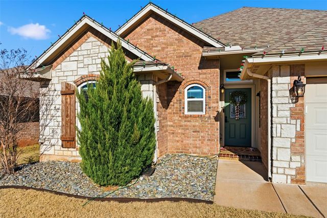 6709 NW 159th Street, Edmond, OK 73013