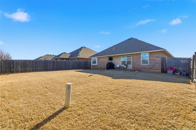 6709 NW 159th Street, Edmond, OK 73013