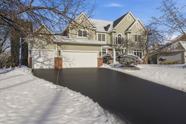 18566 Magenta Bay, Eden Prairie, MN 55347