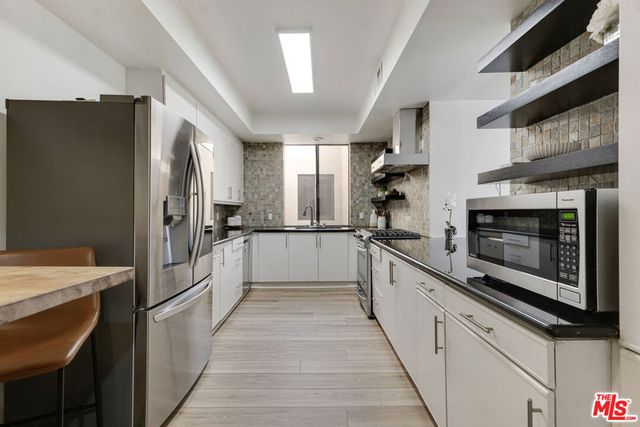 235 S Tower Drive 305, Beverly Hills, CA 90211