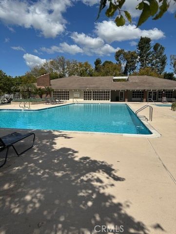 23325 Caminito Juanico, Laguna Hills, CA 92653