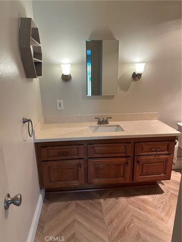 23325 Caminito Juanico, Laguna Hills, CA 92653