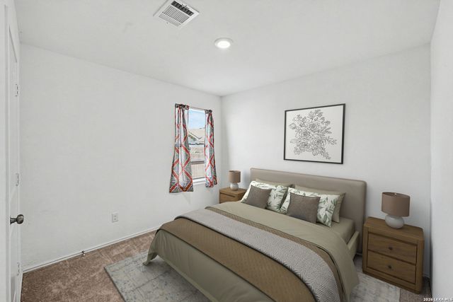 2926 Charpak Dr, Converse, TX 78109