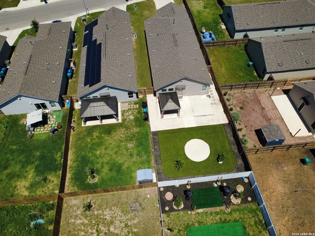2926 Charpak Dr, Converse, TX 78109