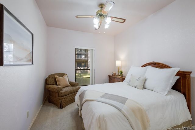 11839 Parliament St Apt 1911, San Antonio, TX 78216
