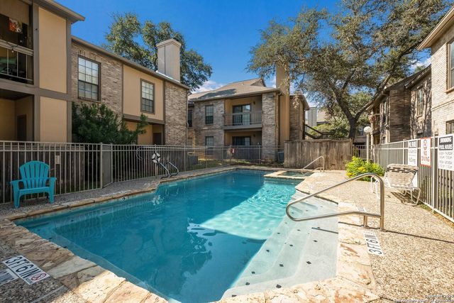 11839 Parliament St Apt 1911, San Antonio, TX 78216