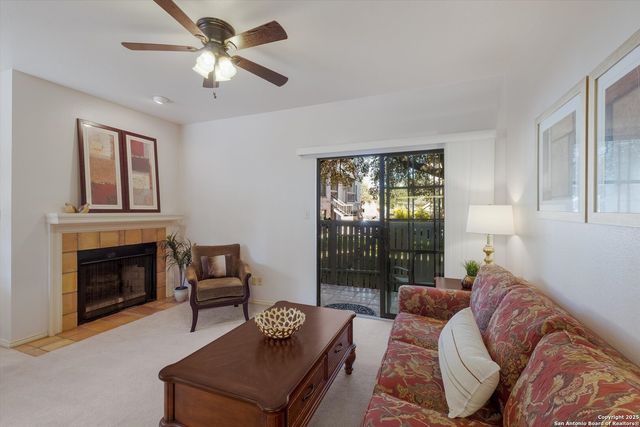11839 Parliament St Apt 1911, San Antonio, TX 78216