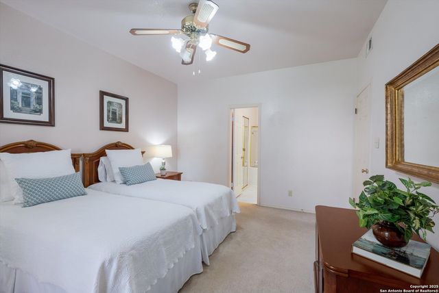 11839 Parliament St Apt 1911, San Antonio, TX 78216