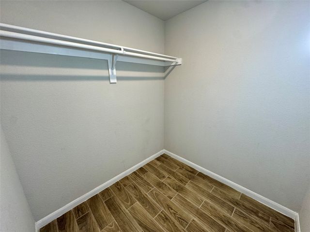 124 Oakwood Street, Chico, TX 76431