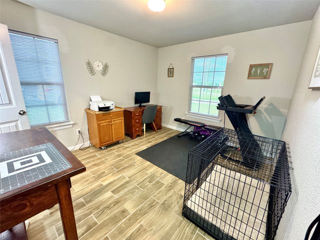 124 Oakwood Street, Chico, TX 76431