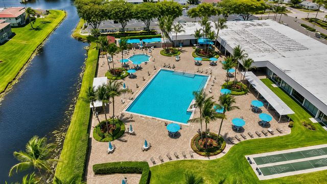 99 Flanders C, Delray Beach, FL 33484