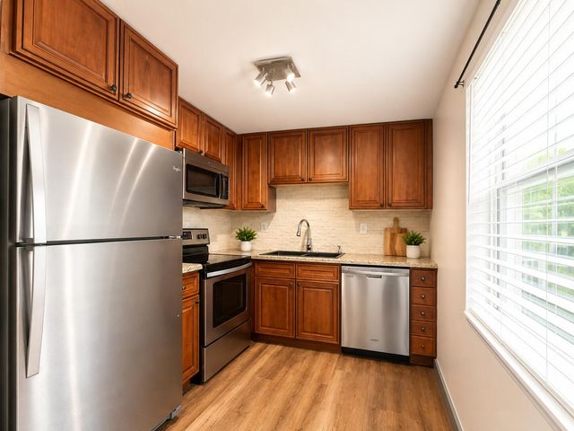 99 Flanders C, Delray Beach, FL 33484