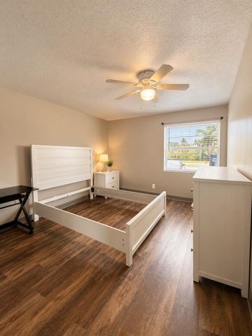 99 Flanders C, Delray Beach, FL 33484