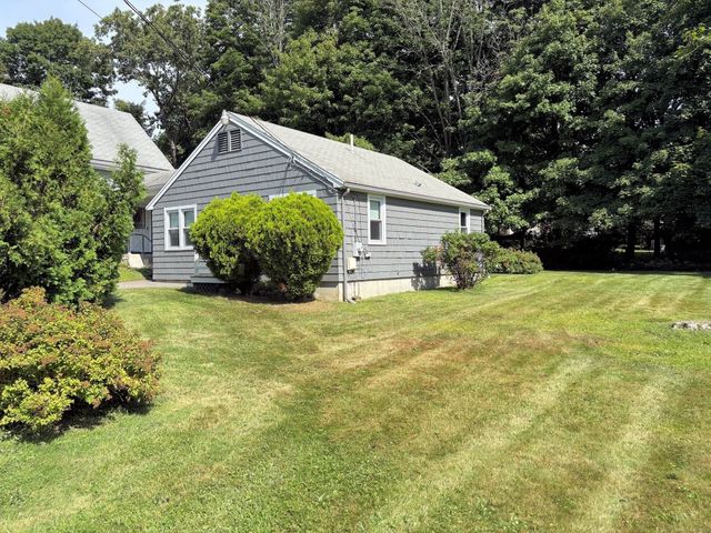 59 Broadway St 2, Stoughton, MA 02072