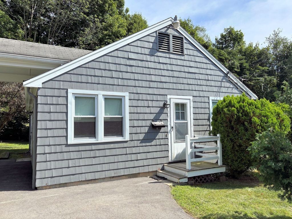 59 Broadway St 2, Stoughton, MA 02072