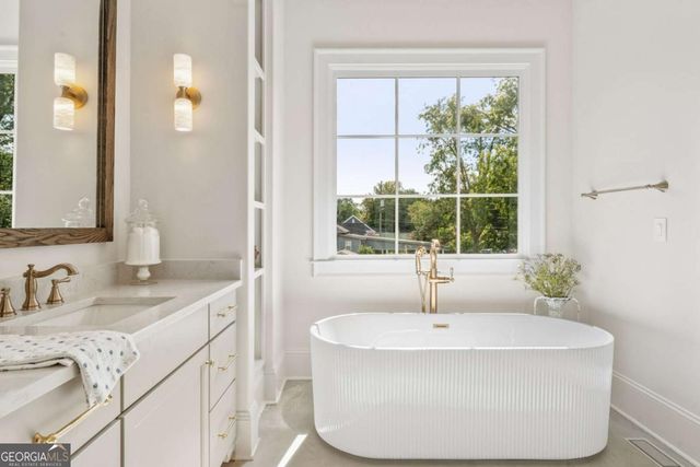 419 Campbell Hill Street NW, Marietta, GA 30060