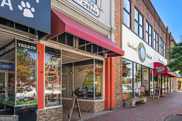 419 Campbell Hill Street NW, Marietta, GA 30060