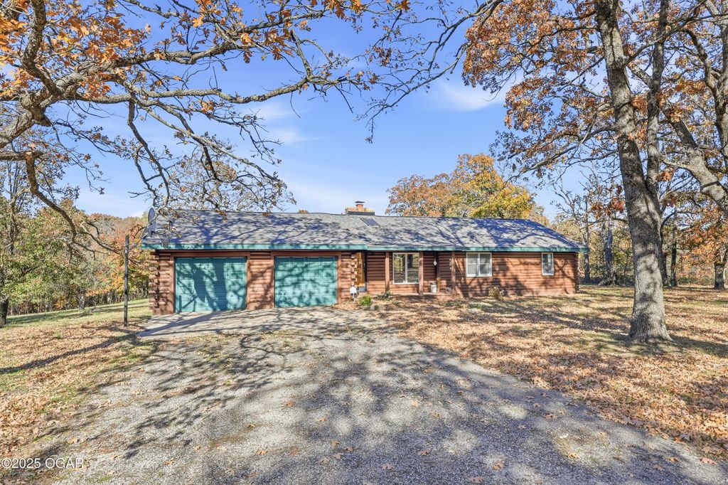 11281 SE Bagdad Road, Galena, KS 66739