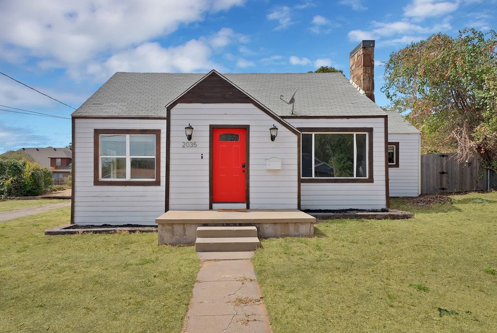 2035 Haltom Road, Haltom City, TX 76117 — exterior
