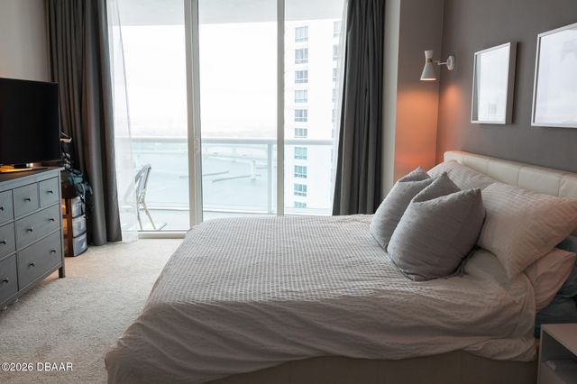 241 Riverside Dr Unit 2207, Holly Hill, FL 32117