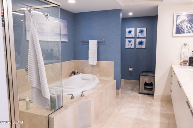 241 Riverside Dr Unit 2207, Holly Hill, FL 32117