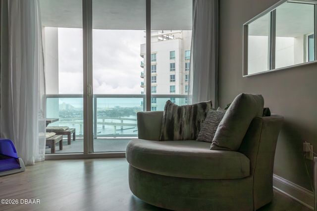 241 Riverside Dr Unit 2207, Holly Hill, FL 32117