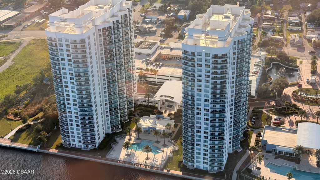 241 Riverside Dr Unit 2207, Holly Hill, FL 32117