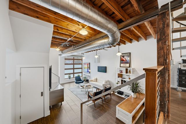 1220 W Hubbard Street, Chicago, IL 60642