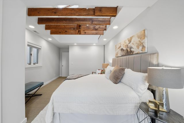 1220 W Hubbard Street, Chicago, IL 60642