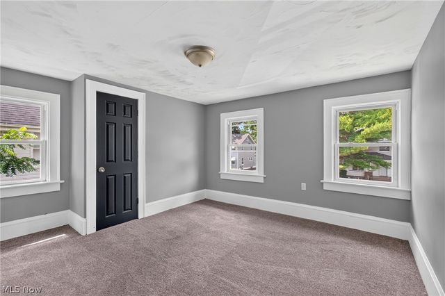 471 Beechwood Drive, Akron, OH 44320
