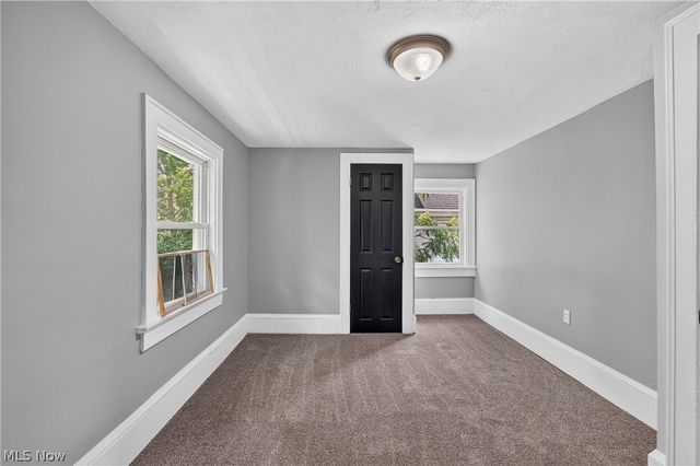 471 Beechwood Drive, Akron, OH 44320
