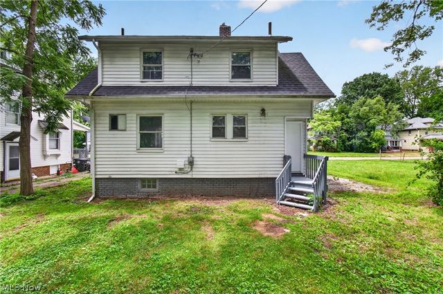471 Beechwood Drive, Akron, OH 44320
