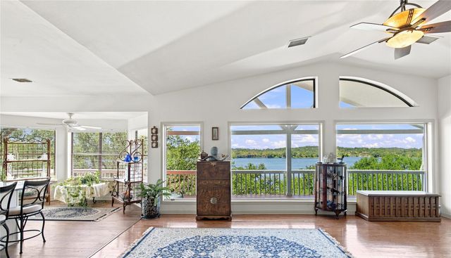 2406 Patriot DR, Lago Vista, TX 78645