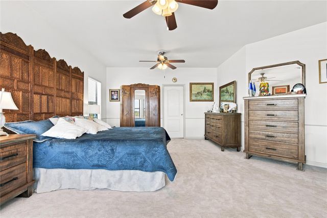 2406 Patriot DR, Lago Vista, TX 78645
