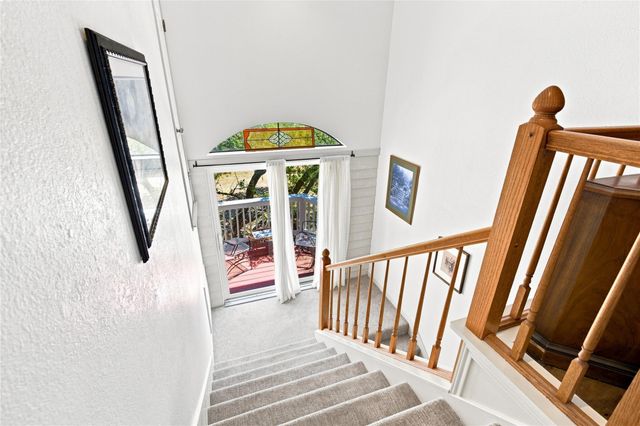 2406 Patriot DR, Lago Vista, TX 78645