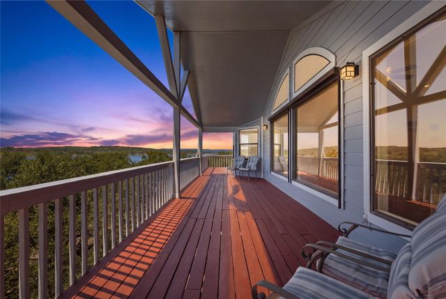 2406 Patriot DR, Lago Vista, TX 78645