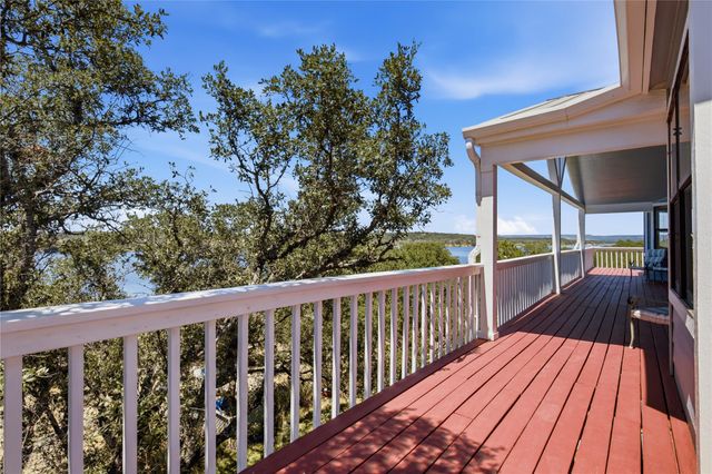 2406 Patriot DR, Lago Vista, TX 78645
