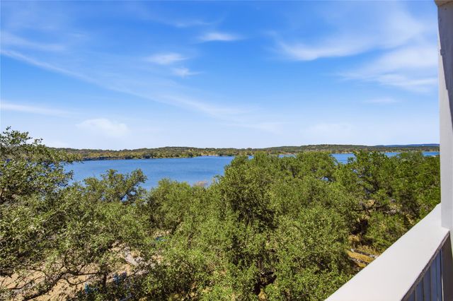 2406 Patriot DR, Lago Vista, TX 78645