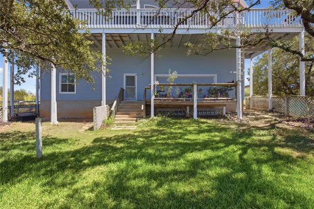 2406 Patriot DR, Lago Vista, TX 78645
