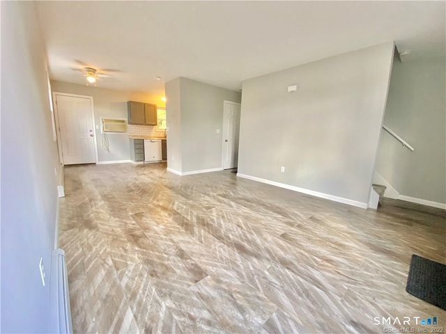 35 Ojibwa Road A, Shelton, CT 06484