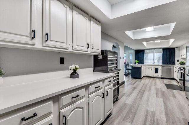 2034 Lewis Trail, Grand Prairie, TX 75052