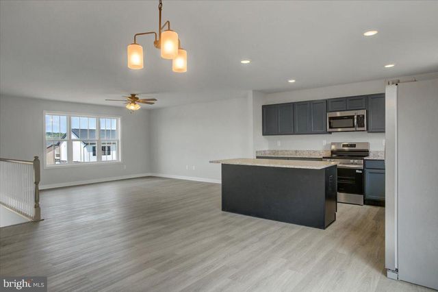 BENNING AVE, Waynesboro, PA 17268