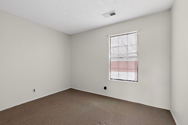 510 Stallion Road SE, Rio Rancho, NM 87124