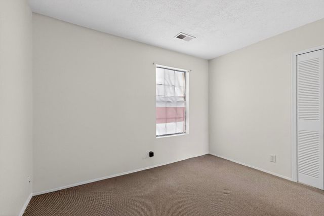 510 Stallion Road SE, Rio Rancho, NM 87124