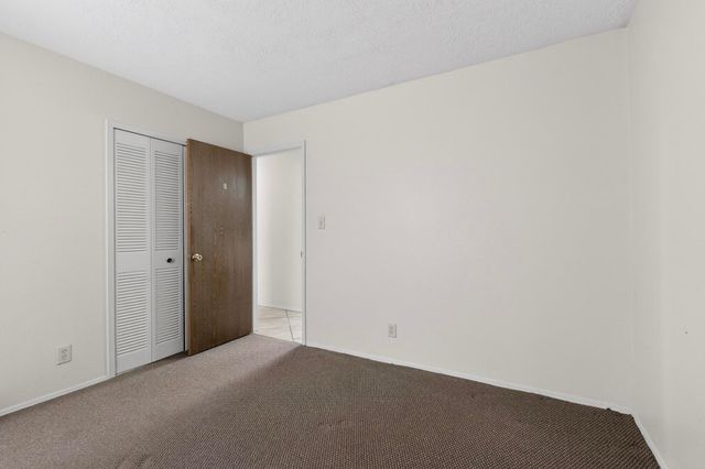 510 Stallion Road SE, Rio Rancho, NM 87124